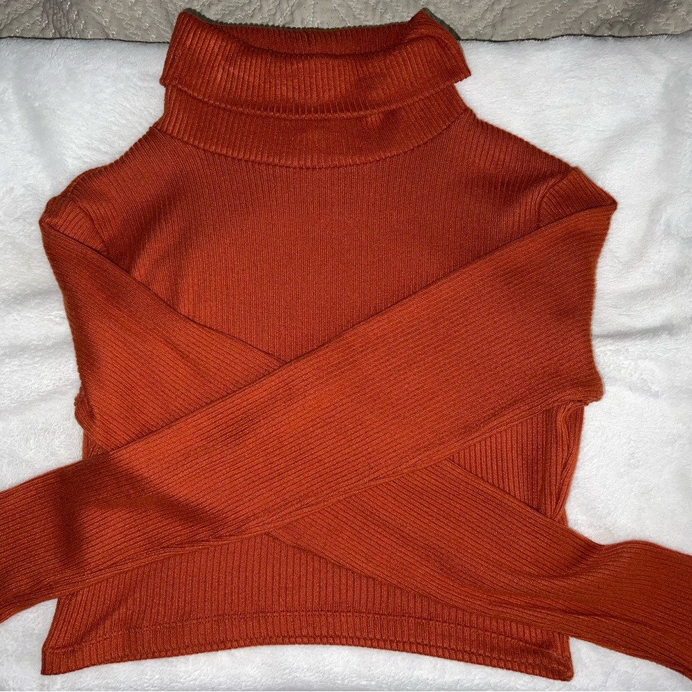 Long Sleeve Turtle Neck Top